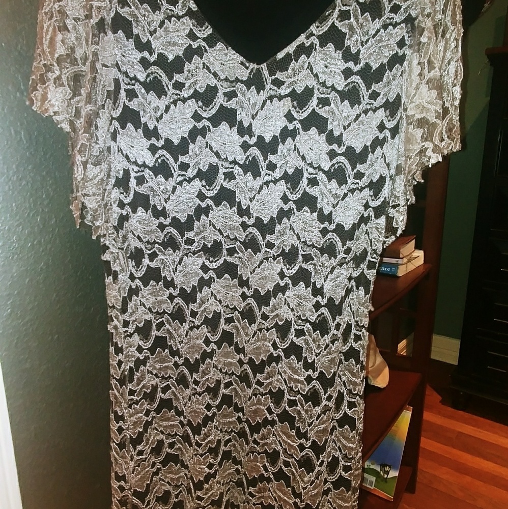 Beautiful lace detail dress